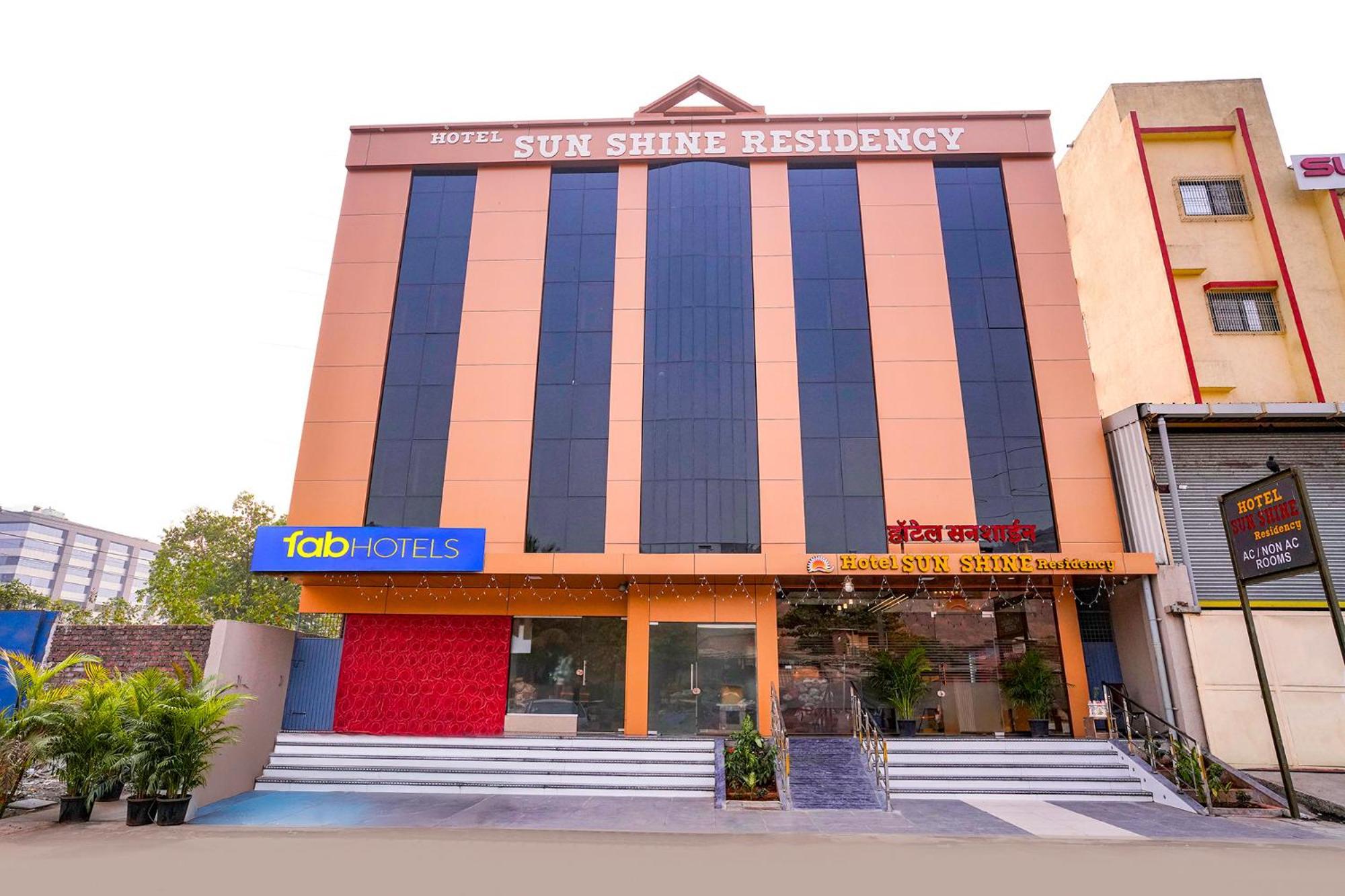 Fabhotel Sunshine Residency Diva Bagian luar foto